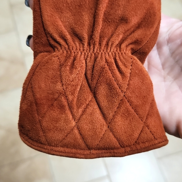 Saks Fifth Avenue Rust Fine Leather Gloves - Picture 5 of 9